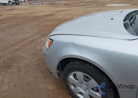 2009 Hyundai Sonata Gls from USA, damaged, VIN 5NPET46C59H500113